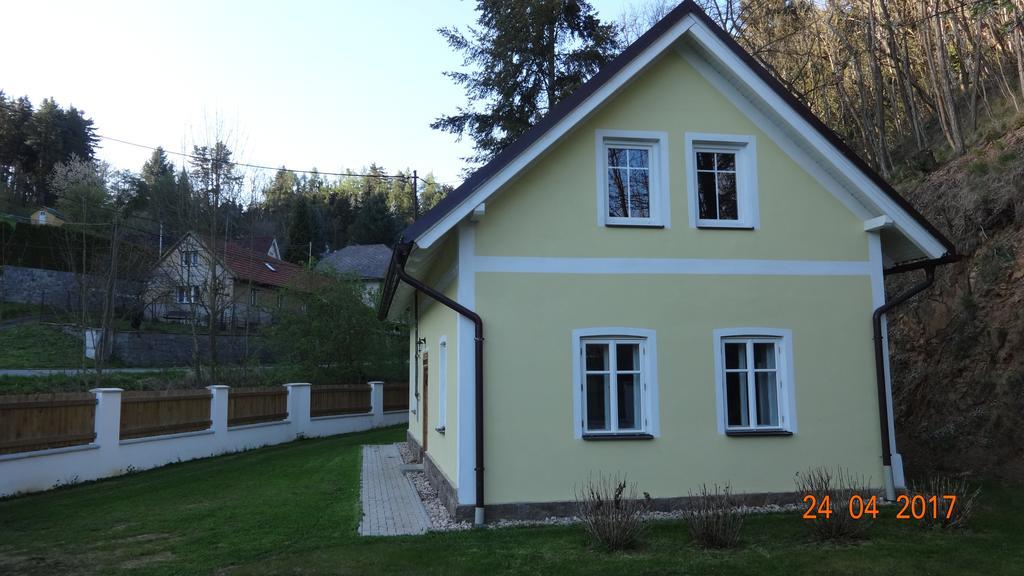 Chaloupka Za Potuckem Country house