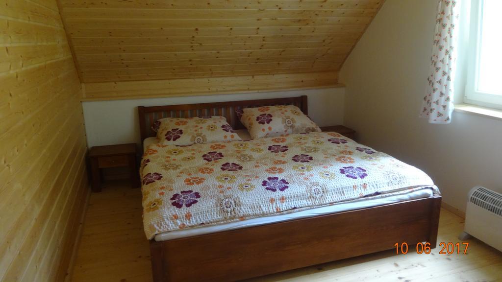 Chaloupka Za Potuckem Zupanovice